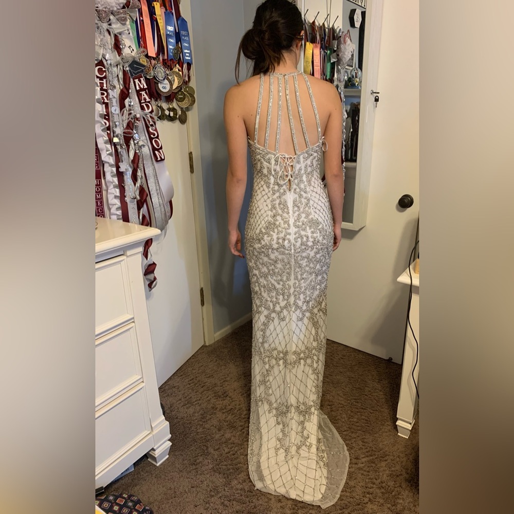 Sherri Hill Dress size 4